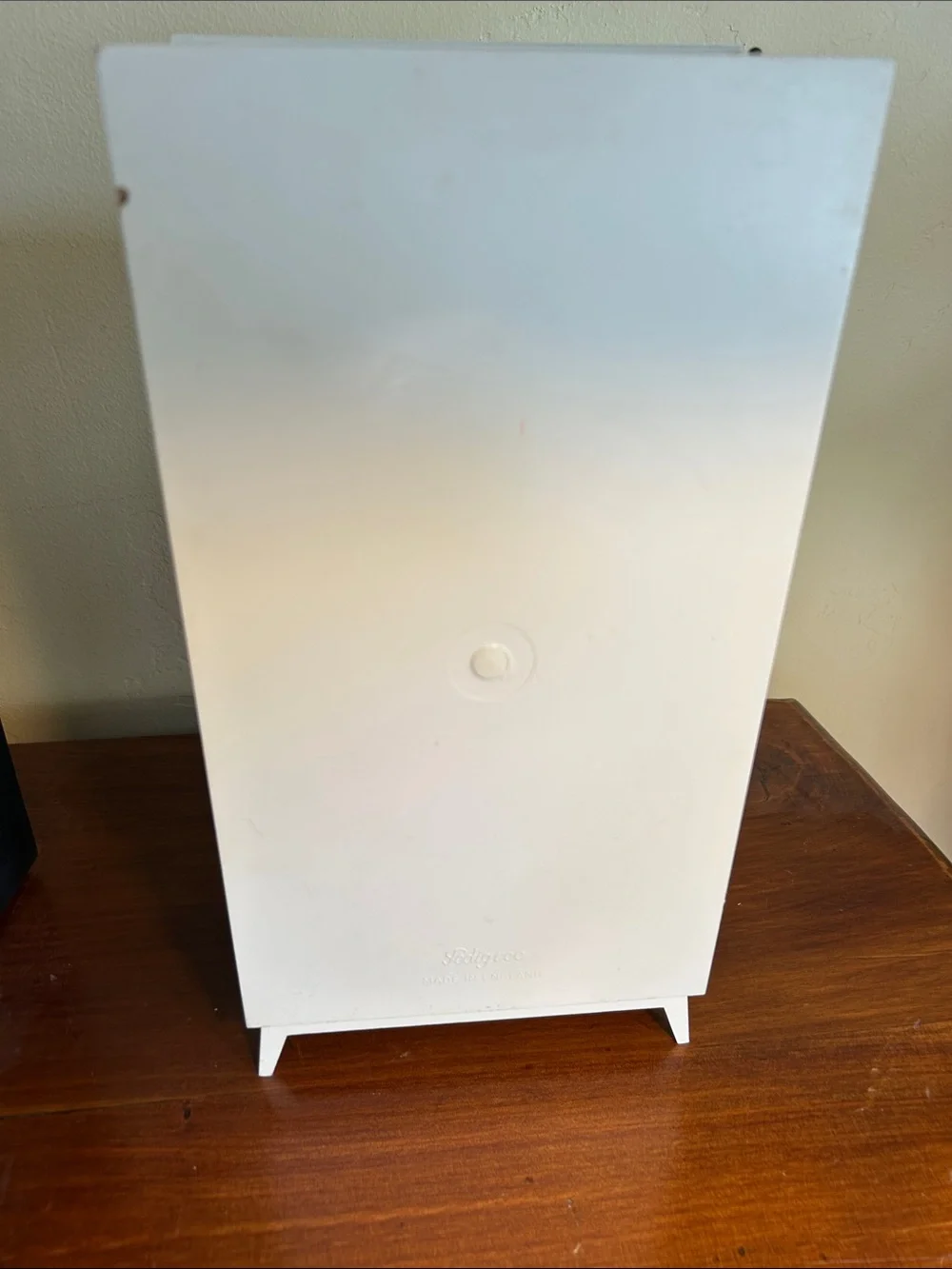 Vintage 60s Pedigree Sindy Doll White and Gold Wardrobe Closet w/ Hangers